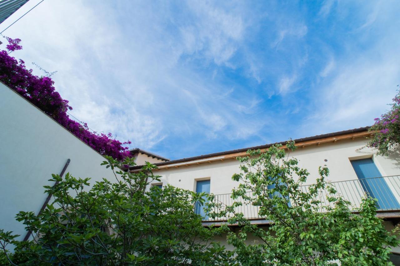 Maharìa Bed&Wine Bed & Breakfast Menfi Ngoại thất bức ảnh