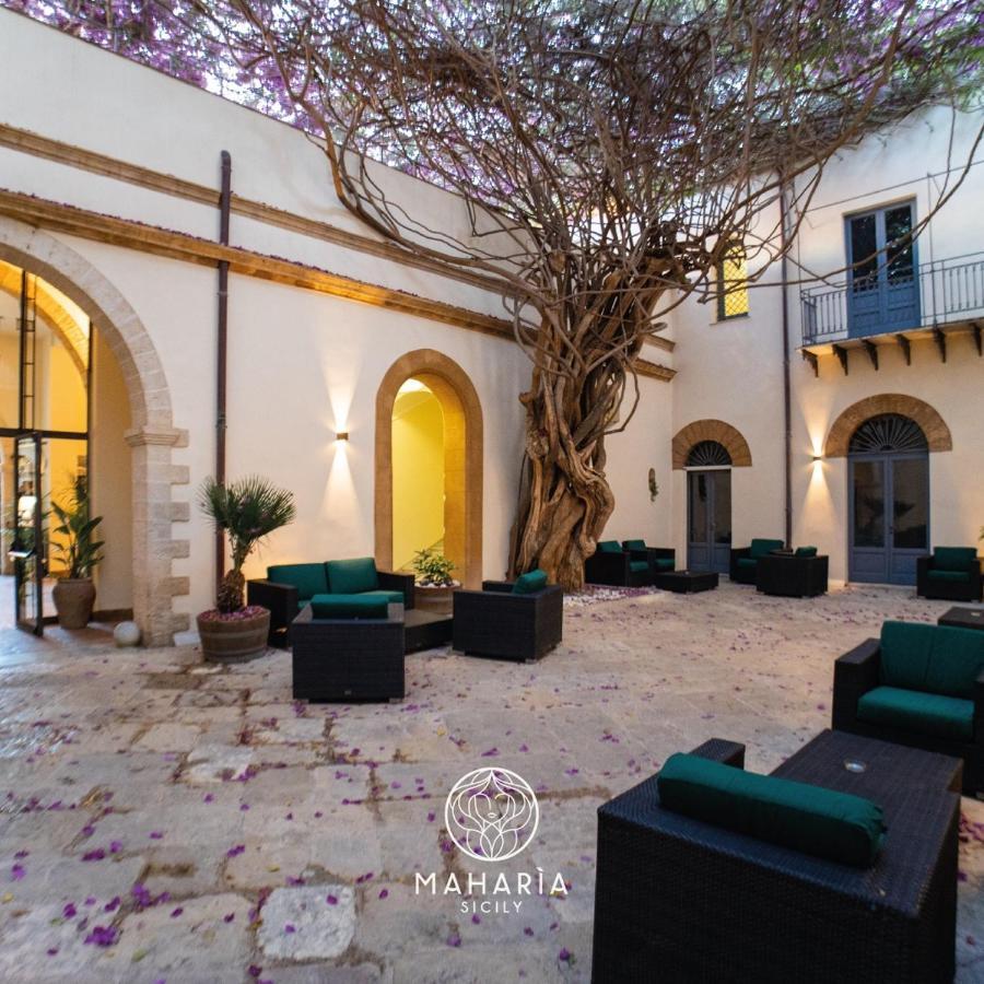 Maharìa Bed&Wine Bed & Breakfast Menfi Ngoại thất bức ảnh